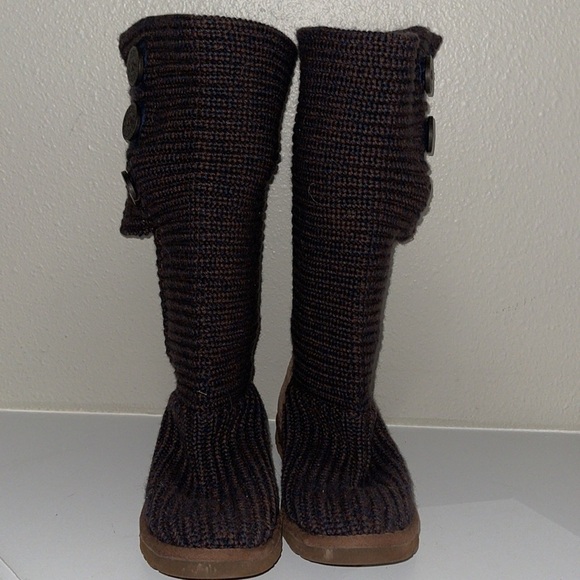 Sweater Knit Uggs Boots/Booties black/brown size 6 - Picture 6 of 16